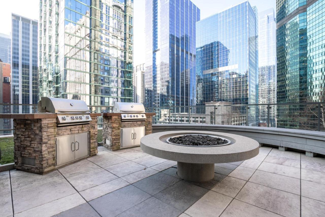 Apartment Loop W Gym Pool Lounge 1 Block From L Chi-694