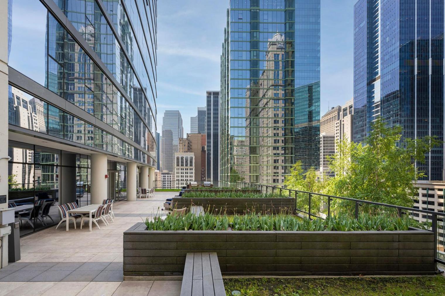 Apartment Loop W Gym Pool Lounge 1 Block From L Chi-694
